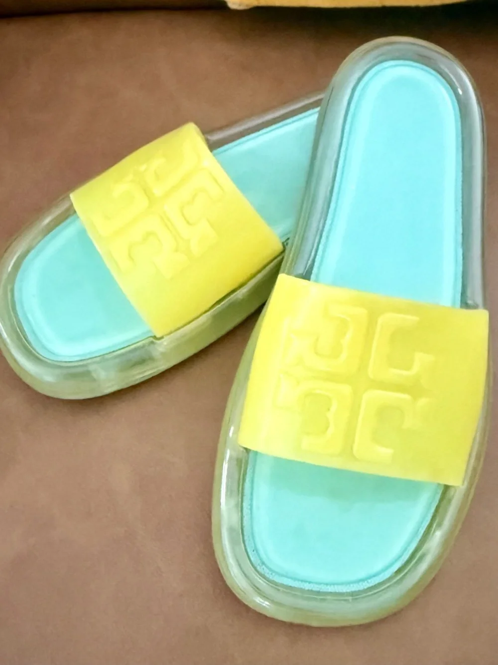 TORY BURCH JELLY SLIDES - Picture 1 of 2